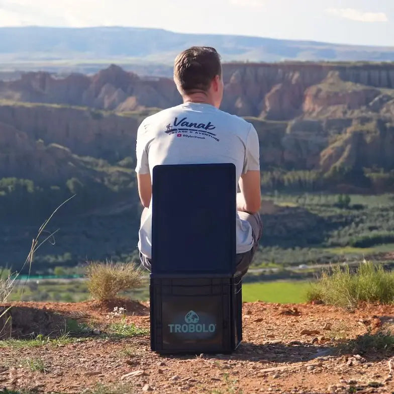 TROBOLO BilaBox mobile toilet with  a view